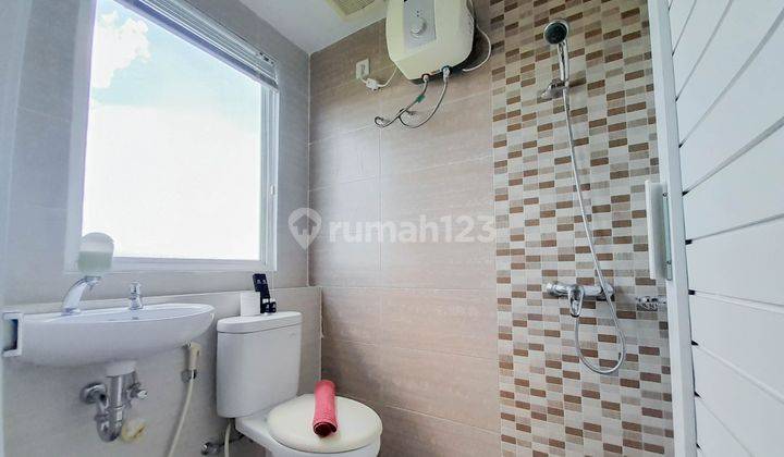 1br Furnished Apartemen Student Castle Yogyakarta By Travelio 5