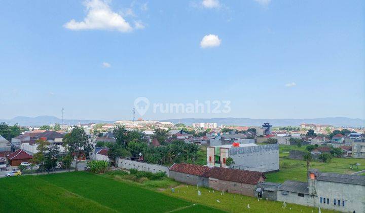 1br Furnished Apartemen Student Castle Yogyakarta By Travelio 12