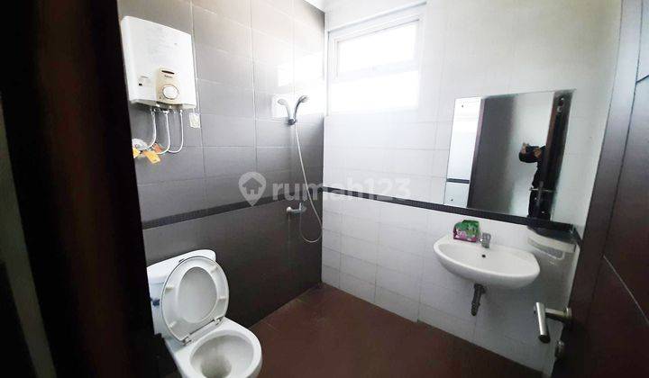 2br House At Holis Regency By Travelio Realty 16