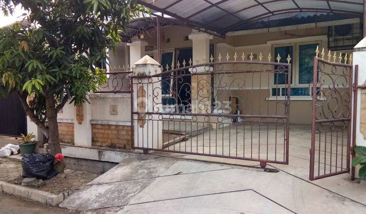 2br 3br House At Paradise Serpong City By Travelio 7