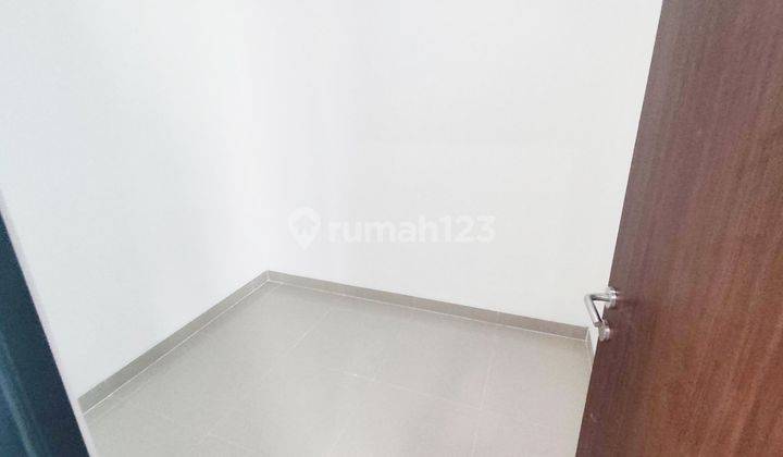 5br House At Maya Persada Regency 2 By Travelio Realty 27