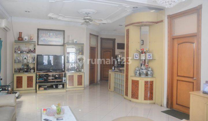 6br House At Otista 3 By Travelio Realty 4