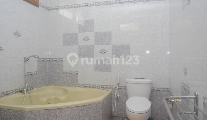 6br House At Otista 3 By Travelio Realty 14