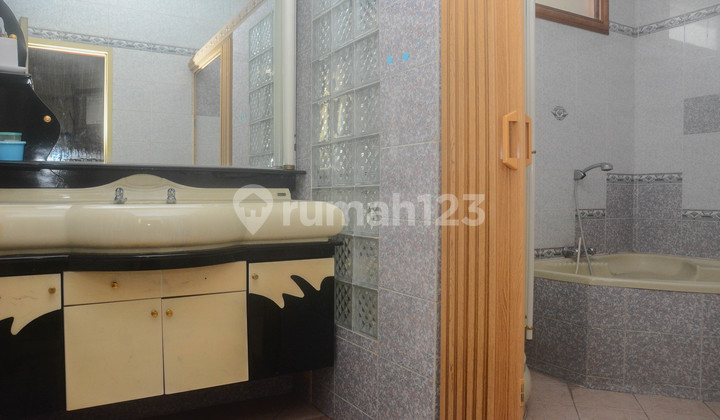 6br House At Otista 3 By Travelio Realty 15