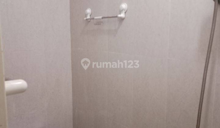 Unfurnished 3br House At Kapasan Kidul By Travelio Realty 42
