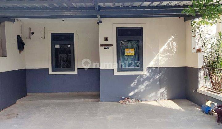 Unfurnished 2br House At Taman Kayangan By Travelio Realty 1