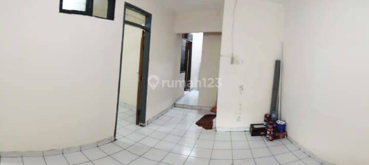 Unfurnished 2br House At Taman Kayangan By Travelio Realty 5