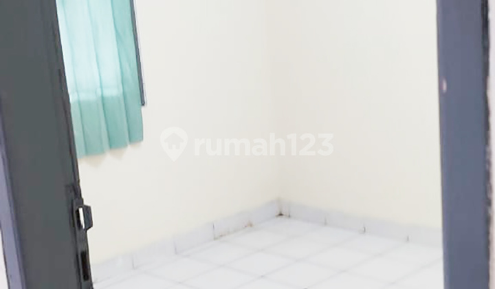 Unfurnished 2br House At Taman Kayangan By Travelio Realty 9