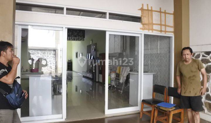 5br House At Kiara Payung By Travelio Realty 10