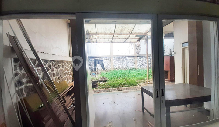 5br House At Kiara Payung By Travelio Realty 15