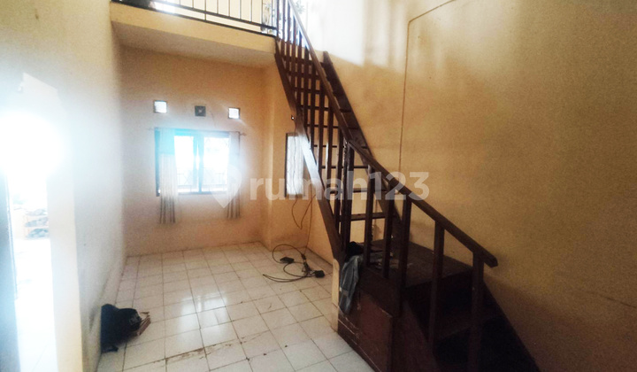 Unfurnished 4br House At Kp Kebantenan Jati Asih By Travelio Realty 8
