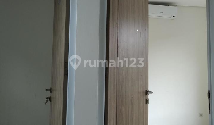 Unfurnished 2br House At Komplek Cempaka Hijau By Travelio Realty 16