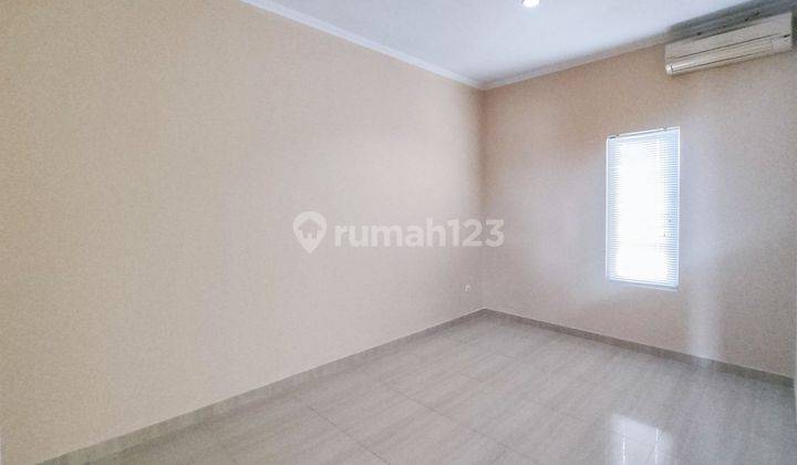 2br 3br 4br 5br 6br House At Kota Wisata Cibubur By Travelio 65