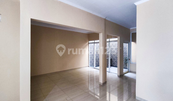 2br 3br 4br 5br 6br House At Kota Wisata Cibubur By Travelio 69