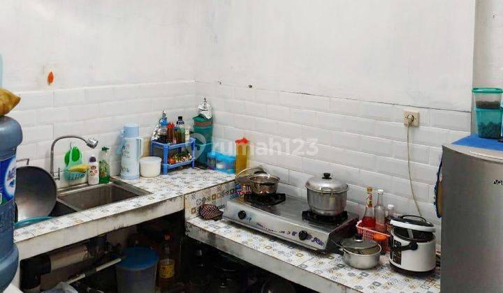 Unfurnished 2br House At Perumahan Suryaland By Travelio Realty 2