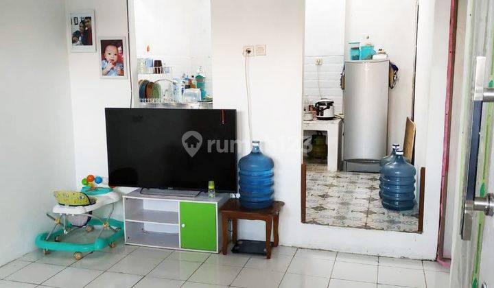 Unfurnished 2br House At Perumahan Suryaland By Travelio Realty 3