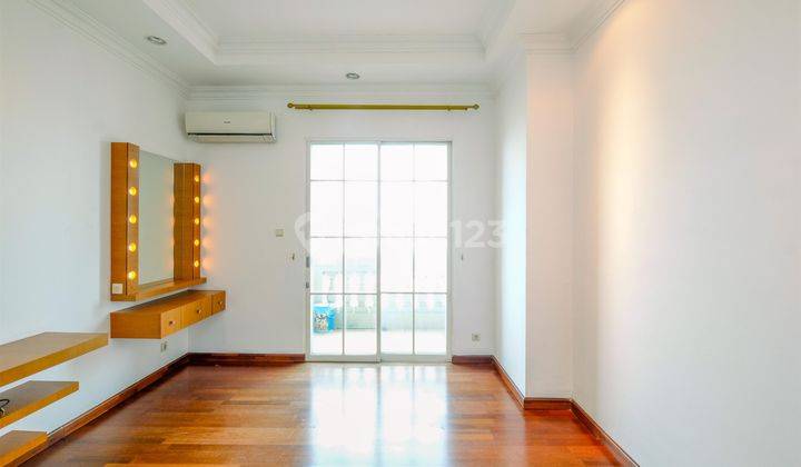 Studio 1br 2br Furnished Apartemen Bellezza 2