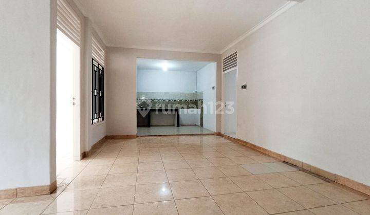 5br Unfurnished House At Curug Indah By Travelio Realty 16