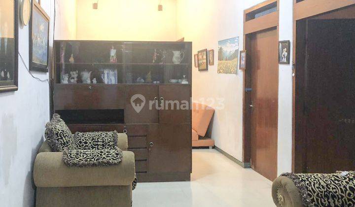 3br House At Komplek Rajawali By Travelio Realty 9