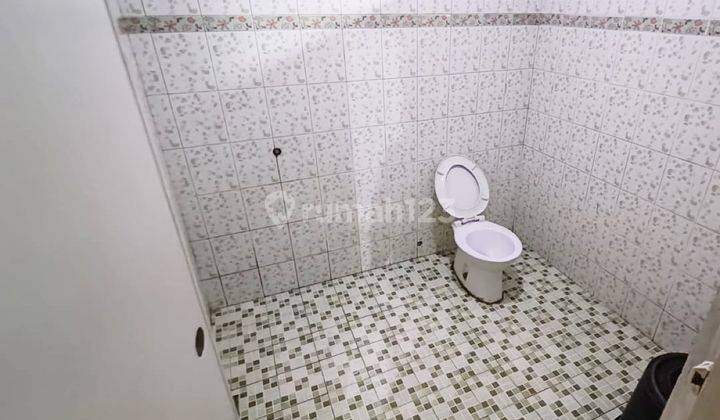 3br House At Perumahan Bumi Anggrek By Travelio Realty 17