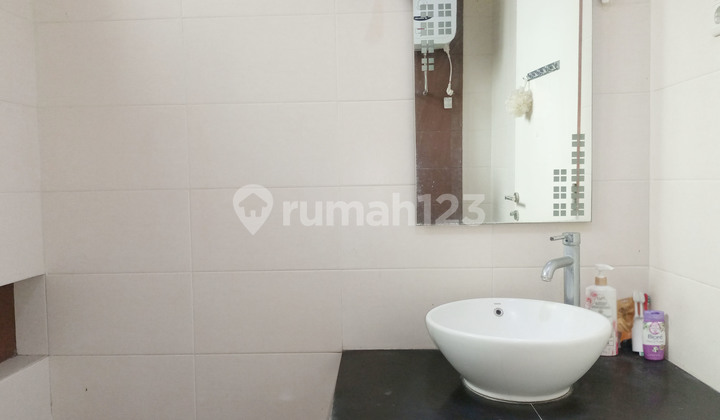 5br House At Taman Palagan Asri 3 By Travelio Realty 8