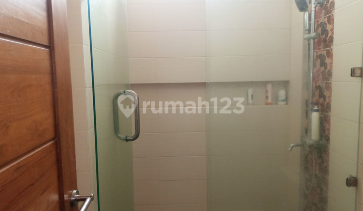 5br House At Taman Palagan Asri 3 By Travelio Realty 14