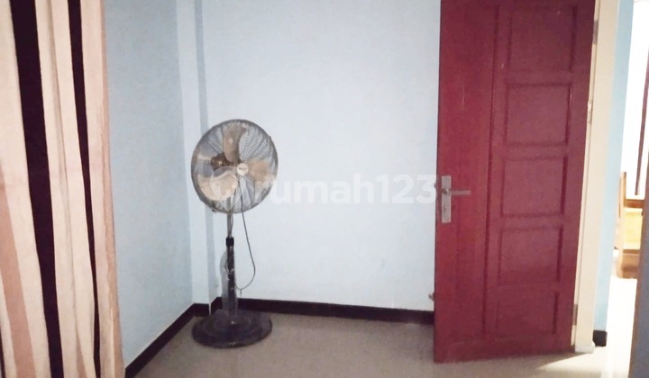 5br House At Puri Kencana Sari By Travelio Realty 8