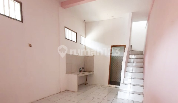 1br House At Kelud Kiri Atas Ii Jatibening By Travelio Realty 7