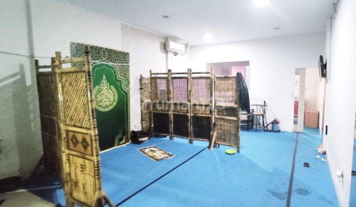 4 Storey Ruko At Green Park By Travelio Realty 5