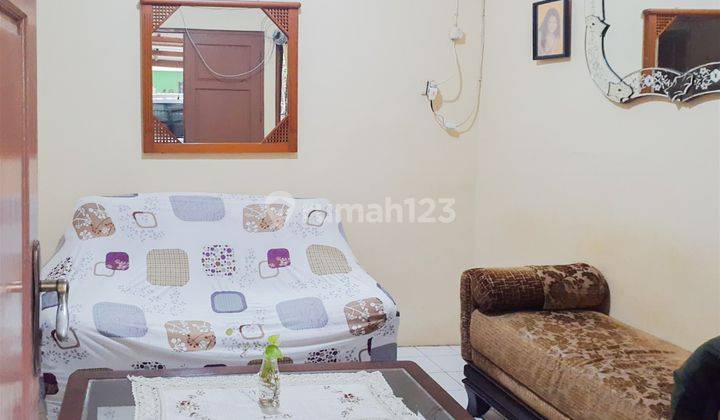 2br House At Villa Pamulang By Travelio Realty 4