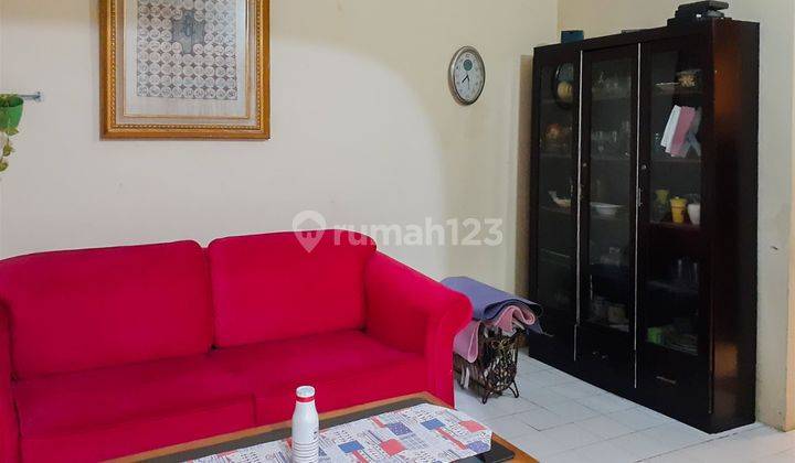2br House At Villa Pamulang By Travelio Realty 5
