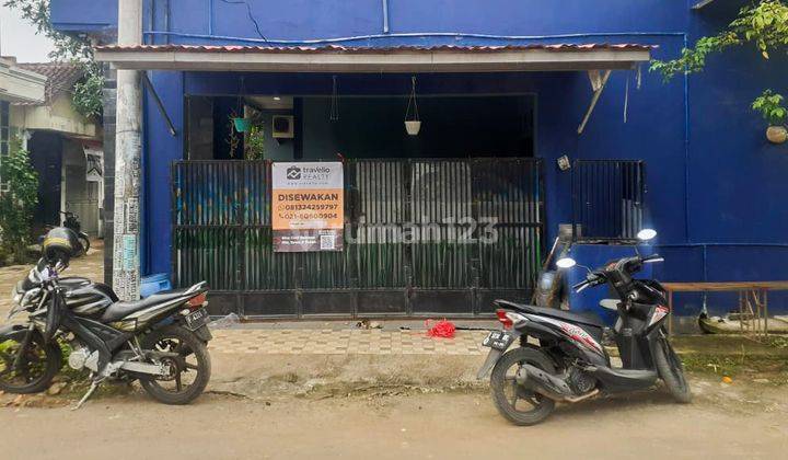 3br House At Perumahan Karawang Jaya By Travelio Realty 1