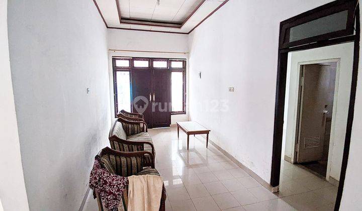 3br Unfurnished House At Griya Timur Indah By Travelio Realty 5