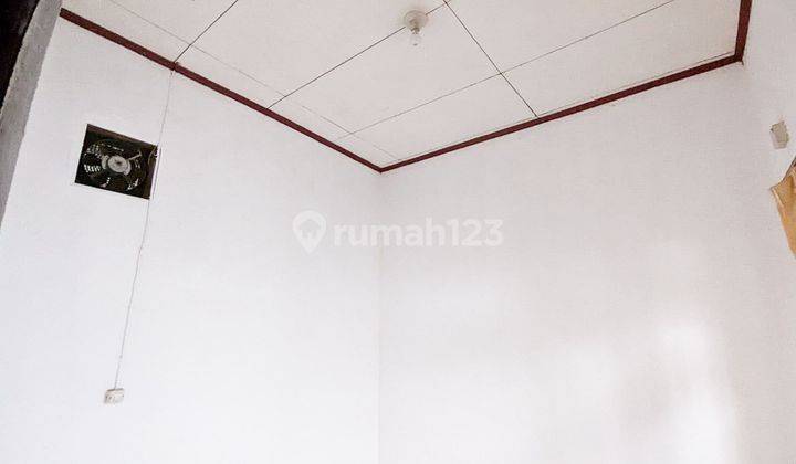 3br Unfurnished House At Griya Timur Indah By Travelio Realty 14