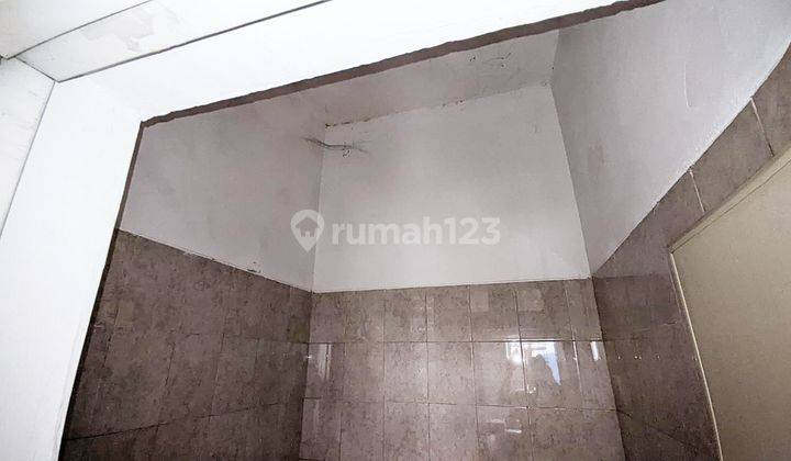 3br Unfurnished House At Griya Timur Indah By Travelio Realty 15