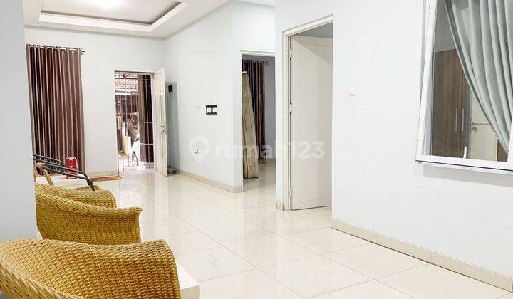6br House At Taman Permata Parahyangan Lippo Karawaci By Travelio Realty 17