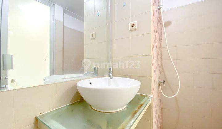 Studio Unfurnished With Ac At D loft Apartment By Travelio 11