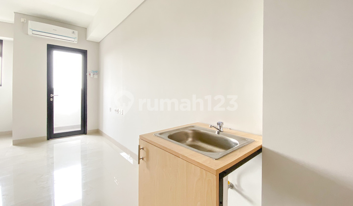 Studio Unfurnished Apartment At Aspena Residence By Travelio 7