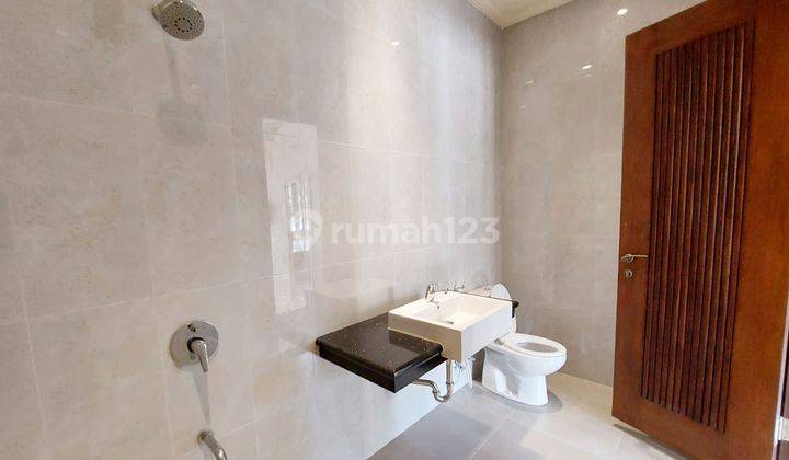 4br House At Grand City Resort Makassar By Travelio Realty 13