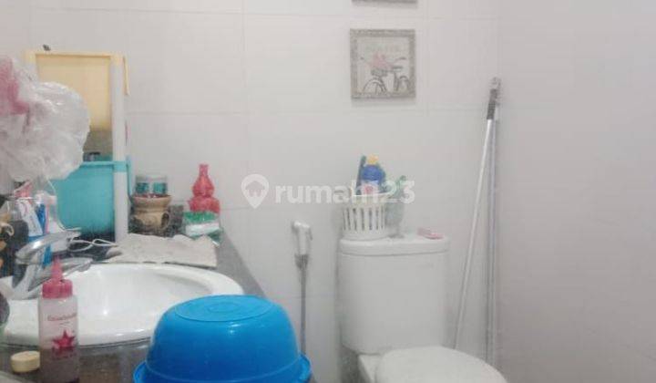 4br House At Grand Serpong Residence By Travelio Realty 18