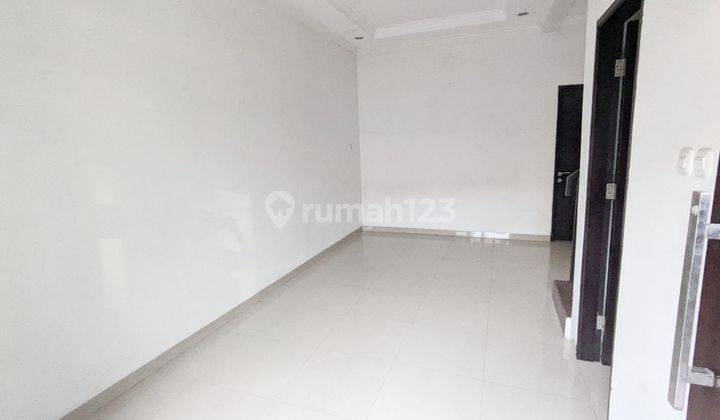 2BR/3BR House at Kamel Regency Jatiasih By Travelio 19