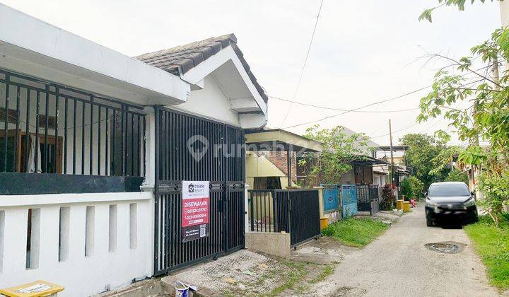 2br House At Green Savana Citra Raya By Travelio Realty 3