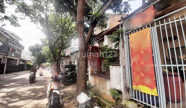 3br House At Sari Asih By Travelio Realty 8