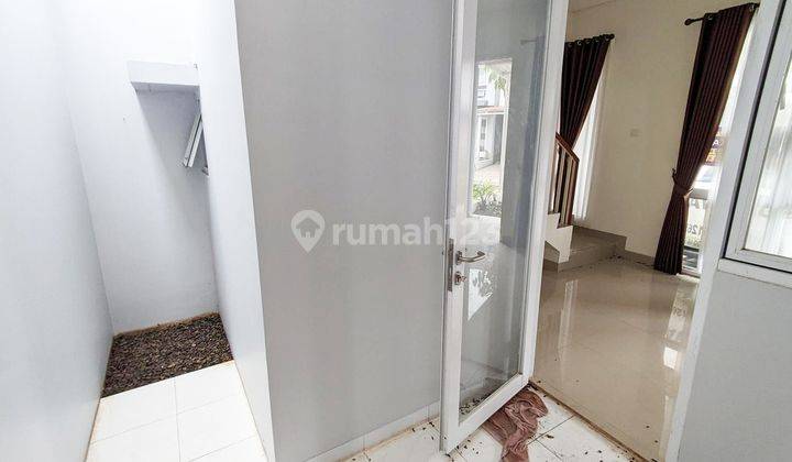 2br Unfurnished House At Citra Grand Cibubur Cbd By Travelio Realty 9