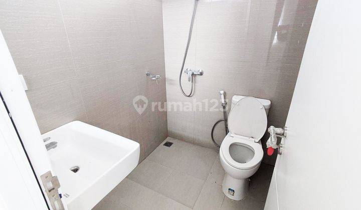 2br Unfurnished House At Citra Grand Cibubur Cbd By Travelio Realty 14
