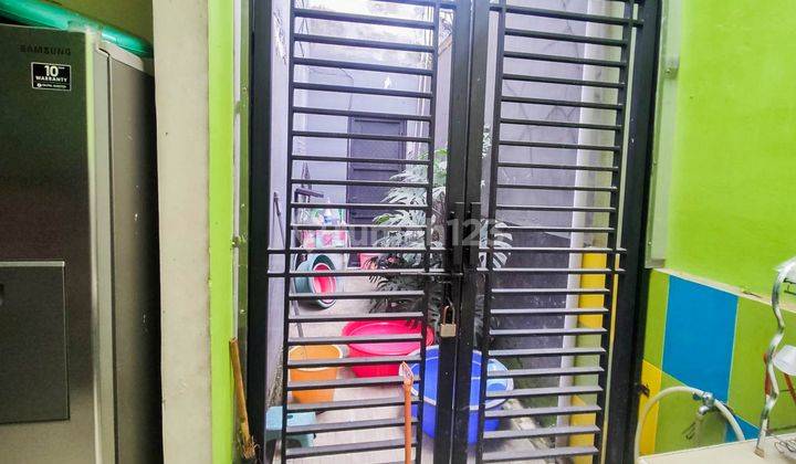 4br Unfurnished House At Pasar Rebo By Travelio Realty 11