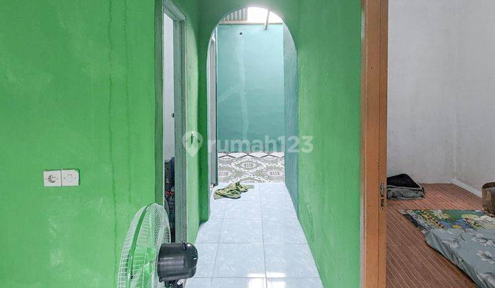 2br Unfurnished House At Perumahan Grand Kalijaya By Travelio Realty 12