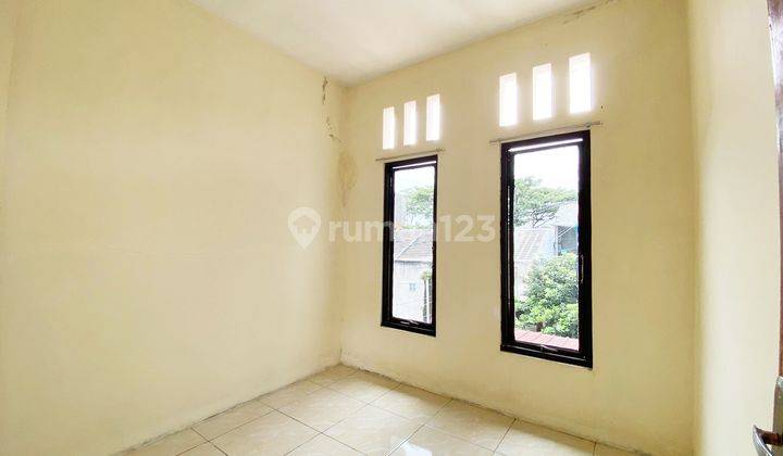 4br Unfurnished House At Pesona Cinangka Asri Sawangan By Travelio Realty 5