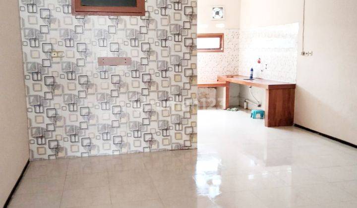 2br Unfurnished House At Perum Taman Aster By Travelio Realty 3