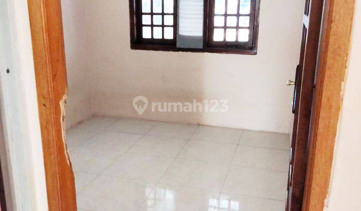 2br Unfurnished House At Perum Taman Aster By Travelio Realty 4